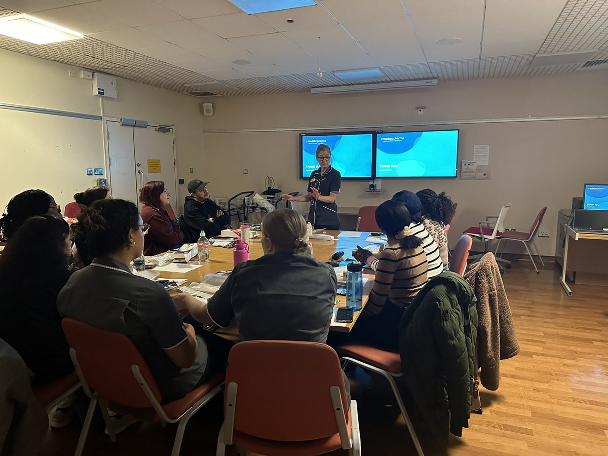 In house #intravesicalchemotherapy training day <a href="/GuysUrology/">Guy's Urology News</a>  learning skills to improve our #NMIBC patient care 🌟Proud to teach and learn in-house. Thank you <a href="/medacPharmaUK/">medac Pharma</a> for providing kits and lunch!! #NursingEducation #strivetobethebest