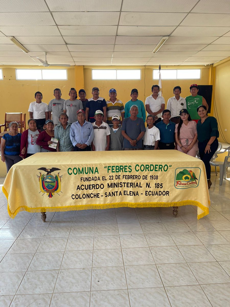 Agricultura_CZ5's tweet photo. #SantaElena | Visitamos fincas y dialogamos con ganaderos de las Escuelas de Fortalecimiento Productivo de la provincia, junto a una delegada del Proyecto Nacional de Reconversión Sostenible Ganadera.
Seguimos impulsando el desarrollo del sector ganadero.

#ElNuevoEcuadorResuelve https://t.co/0fVySWh0F4
