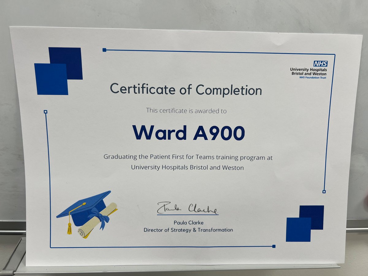Ward A900 graduating the patient first for teams programme today 😊 🧑‍🎓 👩‍🎓