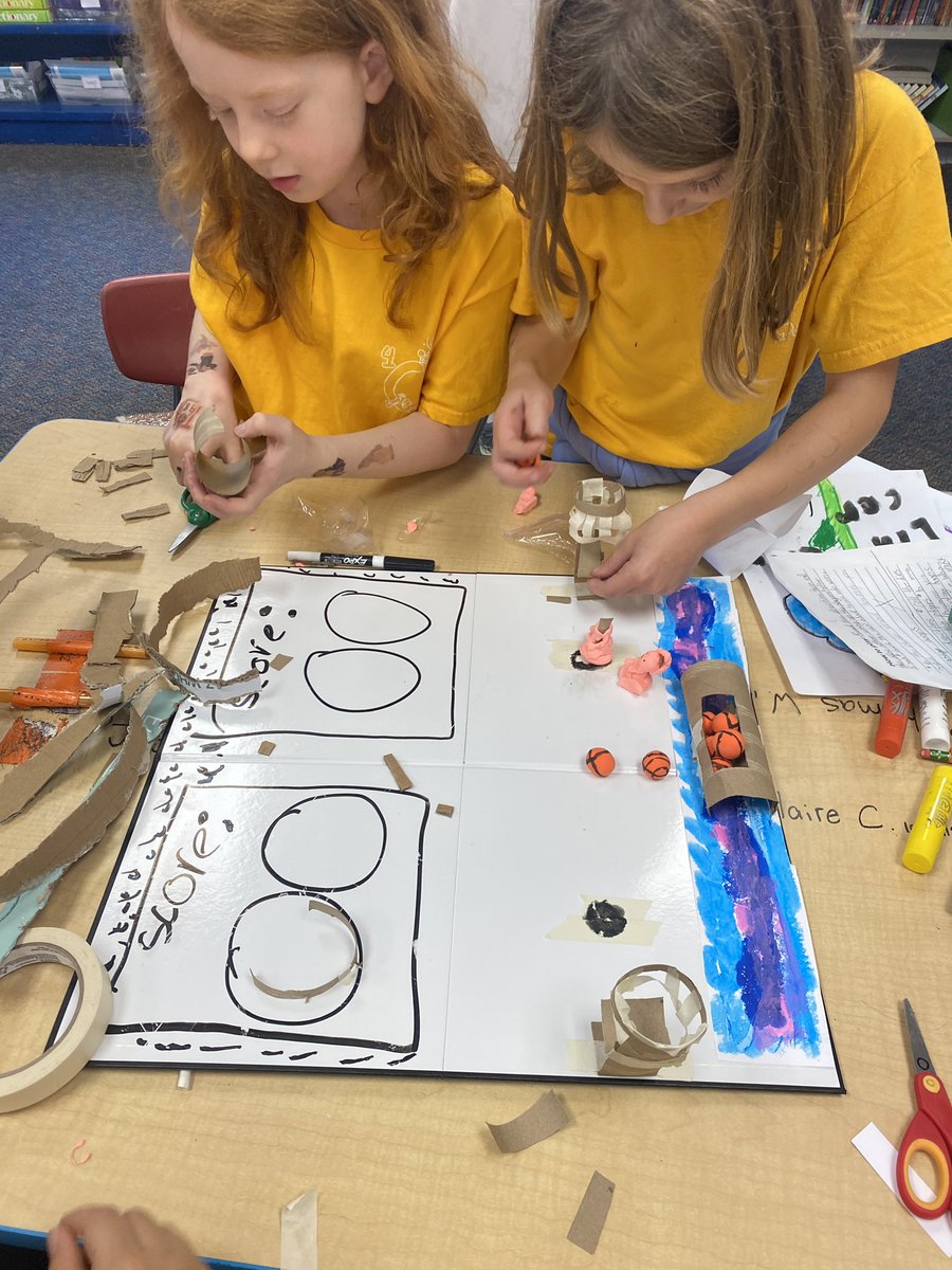 STEAM Day! <a href="/TaylorPTAtalk/">Taylor PTA</a> <a href="/APSTaylor/">Taylor Elementary</a>  #ztroar 3rd grade collaboration