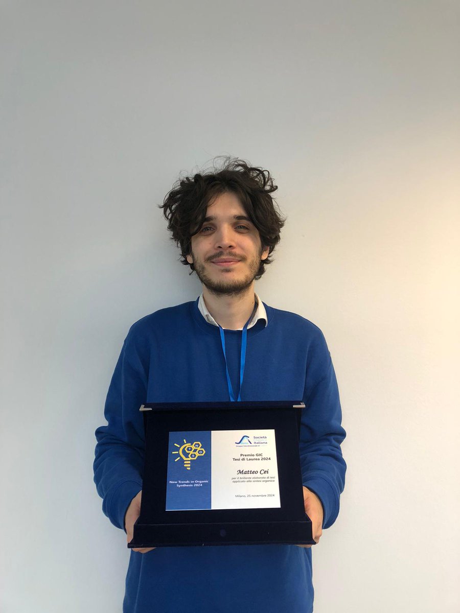DCCI UniPisa (@chemunipi) on Twitter photo Il Dott. Matteo Cei, Laureato Magistrale in Chimica a @ChemUnipi, ha vinto uno dei Premi di Laurea 2024 del Gruppo Interdivisionale di Catalisi della <a href="/SocChimIta/">Società Chimica Italiana</a> “per il brillante elaborato di tesi applicato alla sintesi organica”.
Link alla news: 👉dcci.unipi.it/cei-cig2024.ht… Il Dott. Matteo Cei, Laureato Magistrale in Chimica a @ChemUnipi, ha vinto uno dei Premi di Laurea 2024 del Gruppo Interdivisionale di Catalisi della <a href="/SocChimIta/">Società Chimica Italiana</a> “per il brillante elaborato di tesi applicato alla sintesi organica”.
Link alla news: 👉dcci.unipi.it/cei-cig2024.ht…