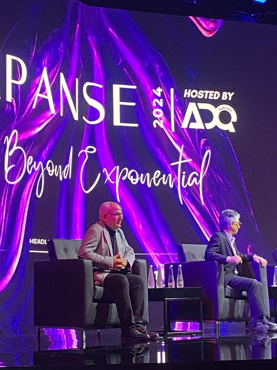 icn2nano's tweet image. 📰 EXCITING NEWS❗

🗣️ ICN2 had strong representation at @XPANSEWORLD:

🔹 @ArbenMerkoci on biosensors &amp;amp; disease diagnosis
🔹 Claudio Roscini&apos;s self-regulating films
🔹 @pablopompo bridging #LabToFab
🔹 Luca Venza, CEO of ICN2 spin-off, Distinkt

🔍🖱️ bit.ly/3AQ1fxo