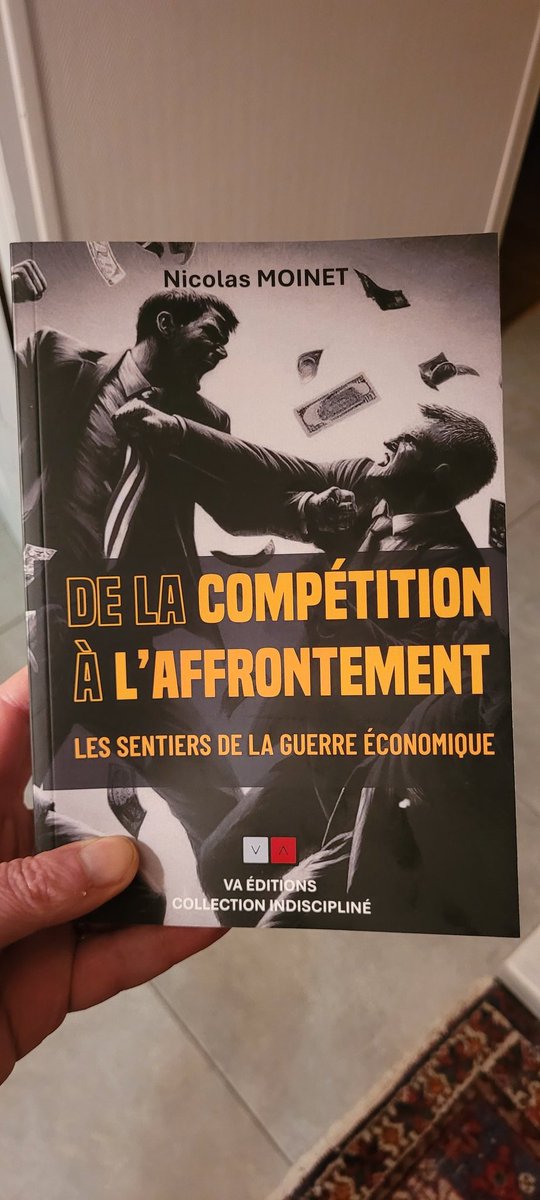 Reçu ce jour le dernier ouvrage de <a href="/nmoinet/">Nicolas Moinet</a> publié aux <a href="/EditionsVa/">VA Éditions</a>, que nous remercions doublement. D'abord pour son aimable envoi et ensuite pour avoir consacré pas moins d'un chapitre entier, ou presque, à notre tout premier colloque malouin, "les corsaires de la souveraineté"