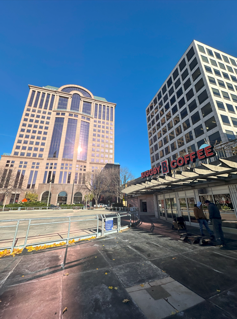 Milwaukee Downtown (@milwdowntown) on Twitter photo Warm up on this chilly day with <a href="/BIGGBYCOFFEE/">BIGGBY® COFFEE</a> at their new Red Arrow Park location!
Get ready for lots of cocoa and coffee to go with ice skating at Red Arrow Park ⛸️
Of course, we had to try their Peppermint Stick Mocha Latte 🍬🍫 Warm up on this chilly day with <a href="/BIGGBYCOFFEE/">BIGGBY® COFFEE</a> at their new Red Arrow Park location!
Get ready for lots of cocoa and coffee to go with ice skating at Red Arrow Park ⛸️
Of course, we had to try their Peppermint Stick Mocha Latte 🍬🍫