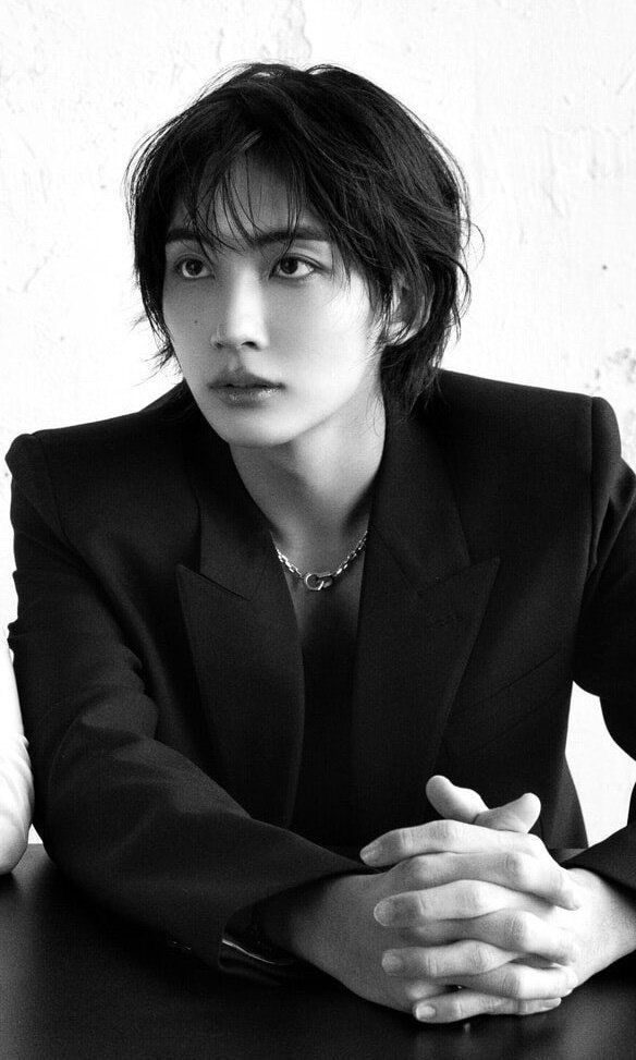 #JEONGHAN #세븐틴 #정한 #ジョンハン #SEVENTEEN <a href="/pledis_17/">세븐틴(SEVENTEEN)</a>