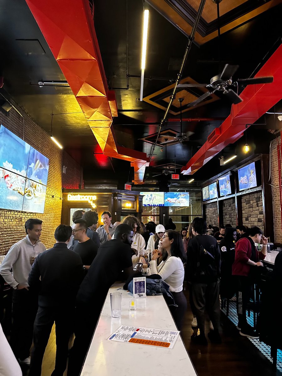 DaivikGoel's tweet photo. Last week @thefoundersbrew hosted our last event for 2024, and it seemed fitting to do a small recap as we head into the new year.

It has been a big year for us as we hosted 17 events, garnering over 2,000+ registrations and growing our WhatsApp community to over 600+ founders!

We expanded from our Toronto roots, adding monthly events in SF and successfully piloting our first event in NYC.

We welcomed Lareina, Peter, and Atharva to join me and Samhith, each bringing their unique strengths to the team!

This is just the start. 

We plan to make 2025 a massive year by bringing Founders Brew to more locations and hosting more events, as we continue our mission of connecting the world's most ambitious founders. 

Stay tuned!