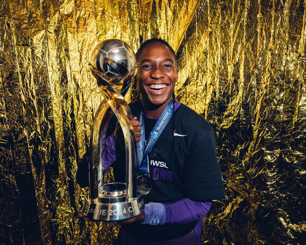 ORLPride's tweet photo. Adding @BBCSport Women’s Footballer of the Year to an already long list of accolades for @BarbraBanda11 in 2024 🏆

Congratulations, Barbra 💜 https://t.co/9NcNM0xFQf