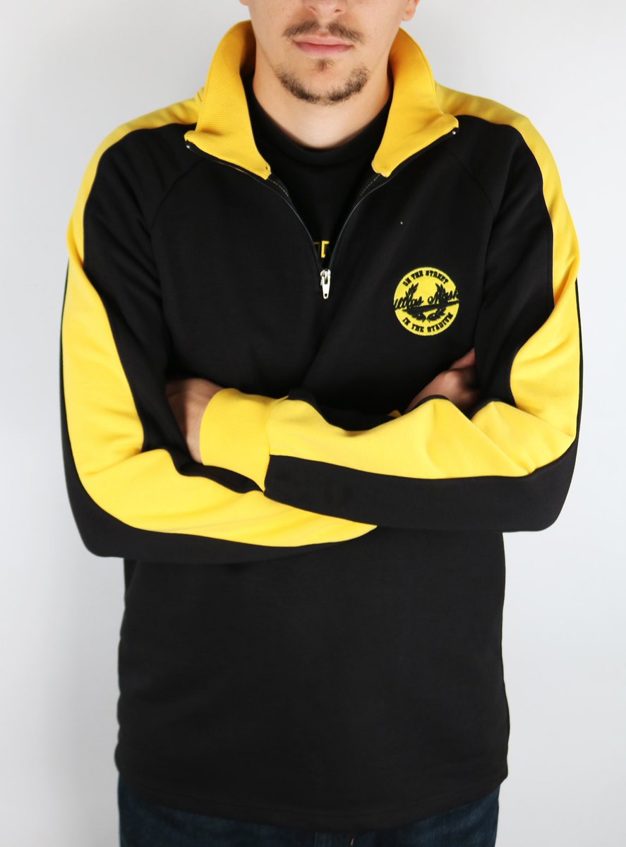UltrasMaskTr's tweet photo. Ultras fermuarlı sweatshirtlerimiz tüm renk seçenekleri ile web sitemizde stoklarda! #UltrasMask https://t.co/inDj0S4iU0