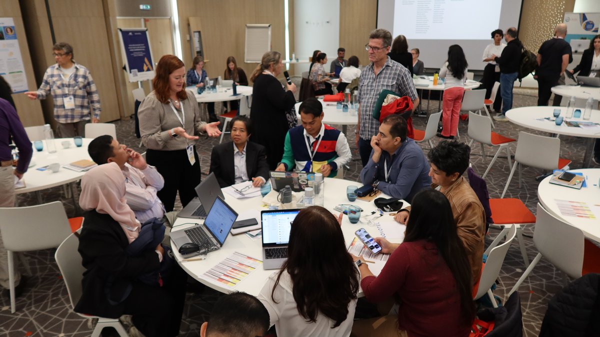 IUCNSeahorse's tweet photo. #SavingIconicFishes 2024 in Monaco! Our experts dive into vital discussions to protect seahorses, pipefishes and seadragons. Collaboration in action for our oceans’ future! This special meeting is made possible thanks to the incredible support of @GVTMonaco 🇲🇨 #Day2 https://t.co/31y9nzx8gF