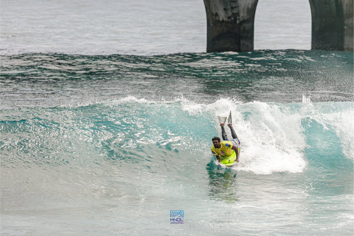 MBBAmv's tweet photo. Photo highlights from the Masters Division on the final day of the National Bandufilaa Challenge 2024.
📷 @ramonkamaldeen
#MNBL #MNBL2024 #bandufilaa24 #mvbodyboardingleague #MBBA #Bodyboarding #Maldives https://t.co/kdAHvMViAf