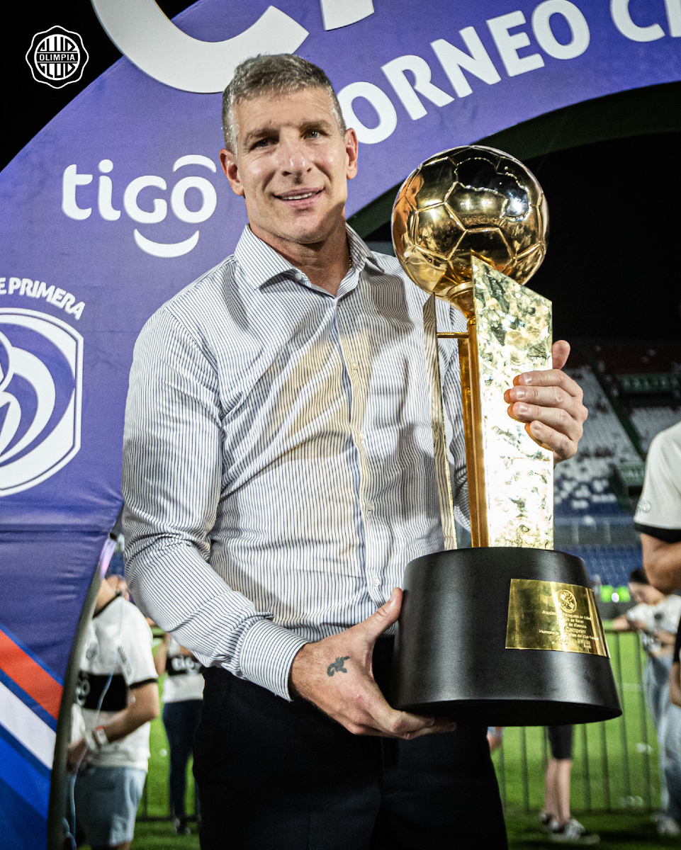 El Titán y #La47 para que tengan un buen día.

¡Disfruten, Campeones! 

🏆🤍🖤🤍