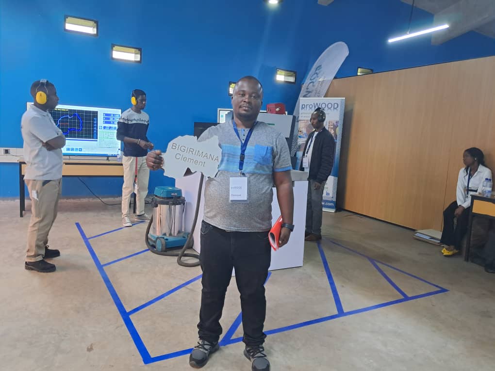 IAF_Wood_Sector's tweet image. To everyone involved, including the NIRDA team, we say thank you. Your commitment and support made this workshop a great success! 🌟 Looking forward to future collaborations. 📷&amp;lt;🤝#CNCWorkshop #Teamwork #Innovation