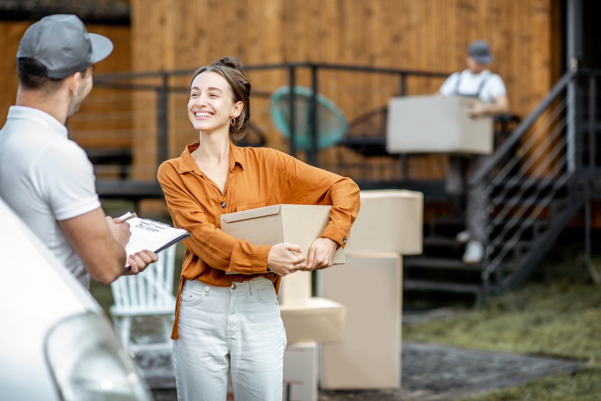 safevanlines's tweet photo. 🌴 Leaving Florida? We’ve Got Your Back!
Relocating out of state doesn’t have to be stressful. Trust our family-owned and operated team to make your long-distance move seamless and affordable.

📲 Click the link in our bio to see how we can help!
#MovingOutOfFlorida #Professional https://t.co/OnU9S9jjdU