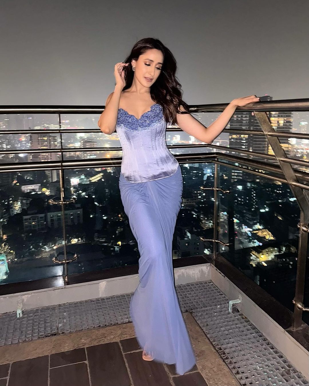 GdUB0bsWoAAIz2R?format=jpg&name=large