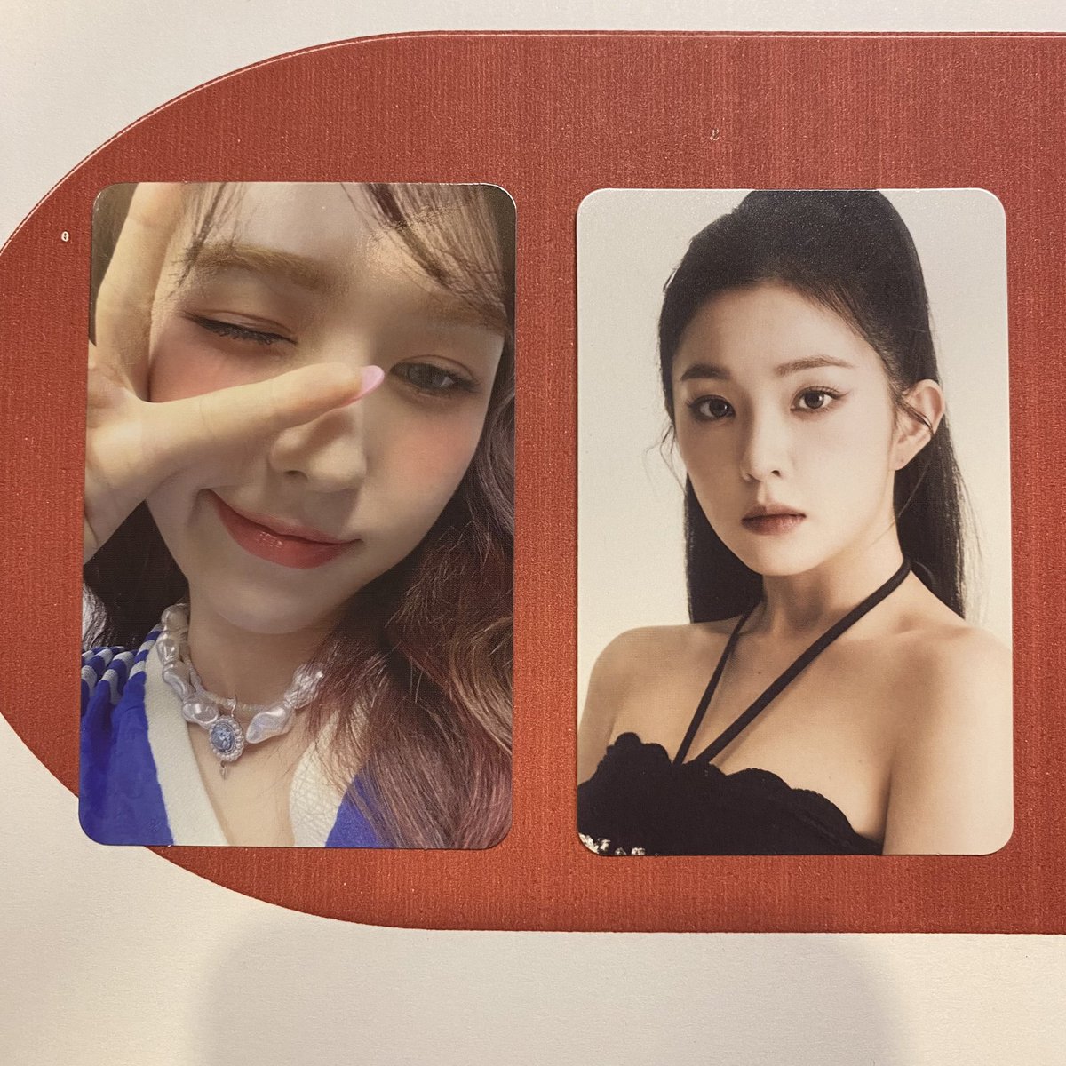 the1corneliast's tweet photo. wts lfb ph irene r to v wendy birthday pcs 

- 400 set 
- can do long dop, 20% dp
- with 2 unscratched fortune cards
-no additional pf 
-shipping from metro manila 

🏷️ red velvet rv wenrene digipack photocard concept selca pc https://t.co/36Y4QY7K3R
