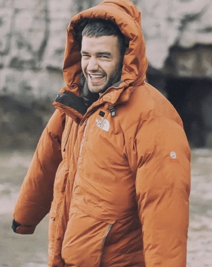 kingsbritton's tweet photo. my love, I really hope you’re at peace 🧡 https://t.co/b5wIxbsuxk