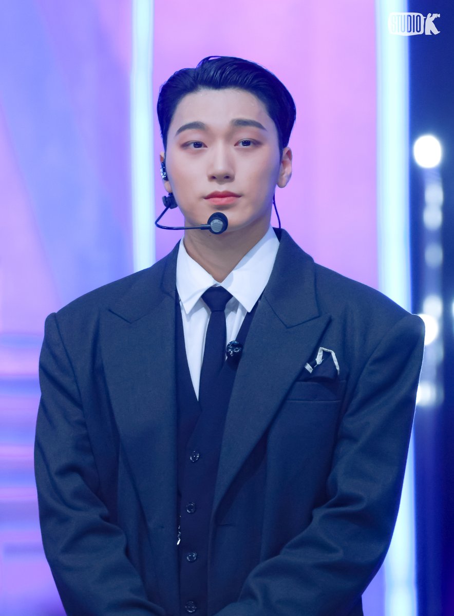 StudioK_twt's tweet photo. 🏦 뮤직뱅크 금고 털이 🏦
(Music Bank Behind Photo📸)

#에이티즈 (#ATEEZ)
뮤뱅 금고 OPEN✨
@ATEEZofficial

#MusicBank #BehindPhoto #StudioK
#뮤직뱅크 #현장스틸 #뮤뱅 #금고털이 https://t.co/f6mpKEzODh