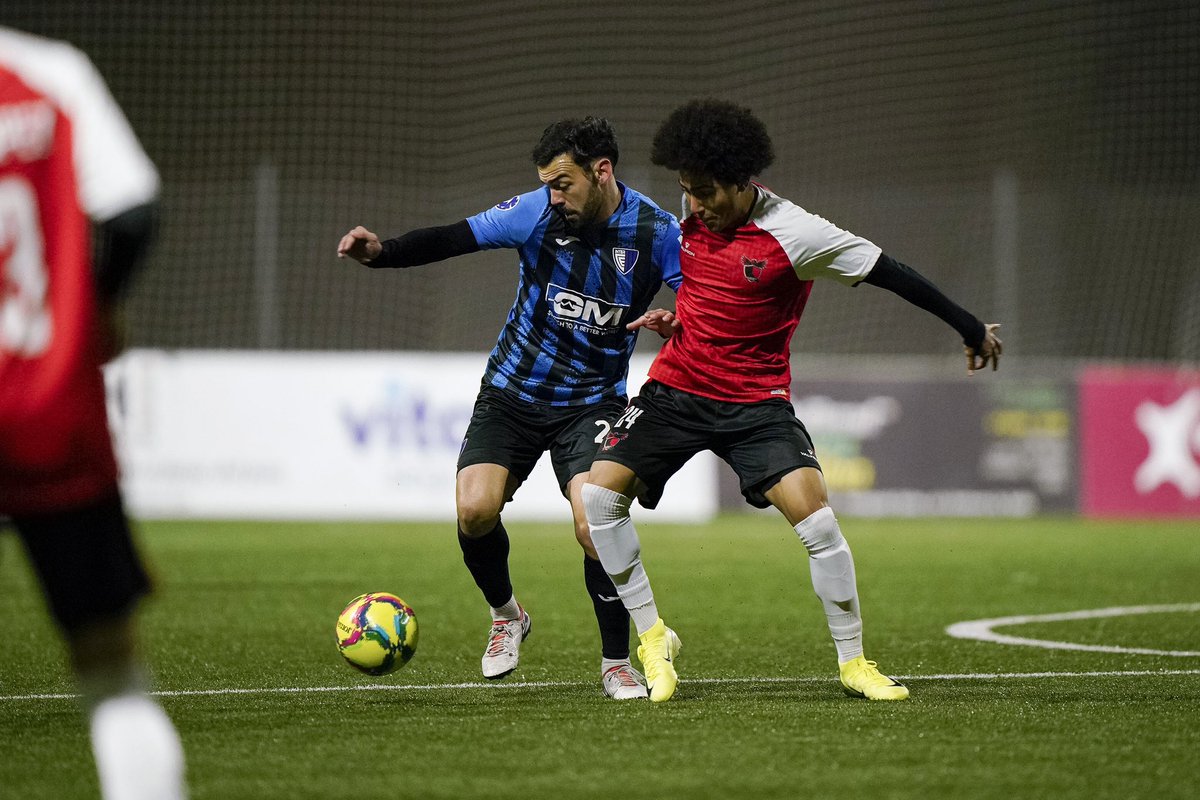 TENIM RIVAL PER A LA COPA CONSTITUCIÓ 2025! 🏆⚽️

🆚 Penya Encarnada 
🗒️ 11 o 12 de gener de 2025
🏟️ Per confirmar

#seremmés💙🖤