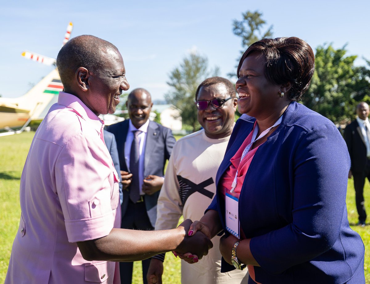 lawrencekitema's tweet photo. The high-profile #AfSNETConference which kicked off today in Kisumu County has attracted leaders from across the continent, governors, mayors, legislators, policy-makers, financial institutions and key stakeholders, all gathered for enhancing intra-Africa trade, regional integration and sustainable economic development.
This year’s AfSNET will serve as a platform to promote investments, expand educational and cultural exchanges through Sub-Sovereign governments with a view to operationalizing the African Continental Free Trade Area (AfCTA).