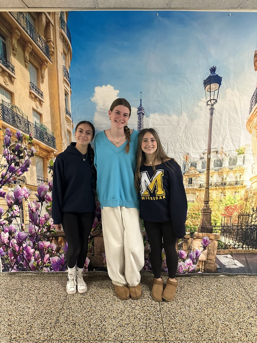 CestLaVilla's tweet photo. Thanks for a great French Week ! 🇫🇷 #FrenchClub #FrenchWeek https://t.co/Rokc8OCTzg