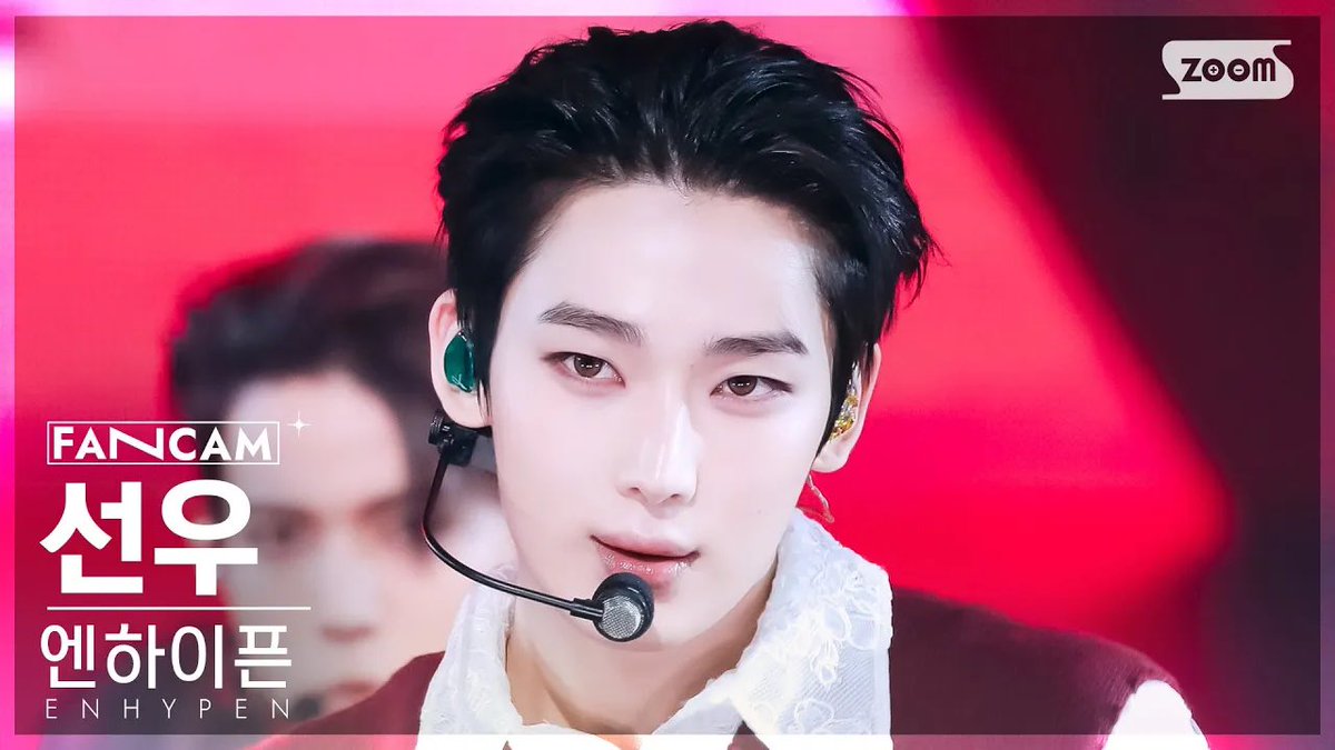 แม่ง อยากเห็นพี่ซอนอูในบทตัวร้ายว่ะ ตาเฉี่ยวๆมันเท่ ทำหน้าตาเจ้าเล่ห์ก็หล่อบาดใจ ยิ่งเสียงทุ้มๆอีก ตกสาวได้ทั้งประเทศอะ
