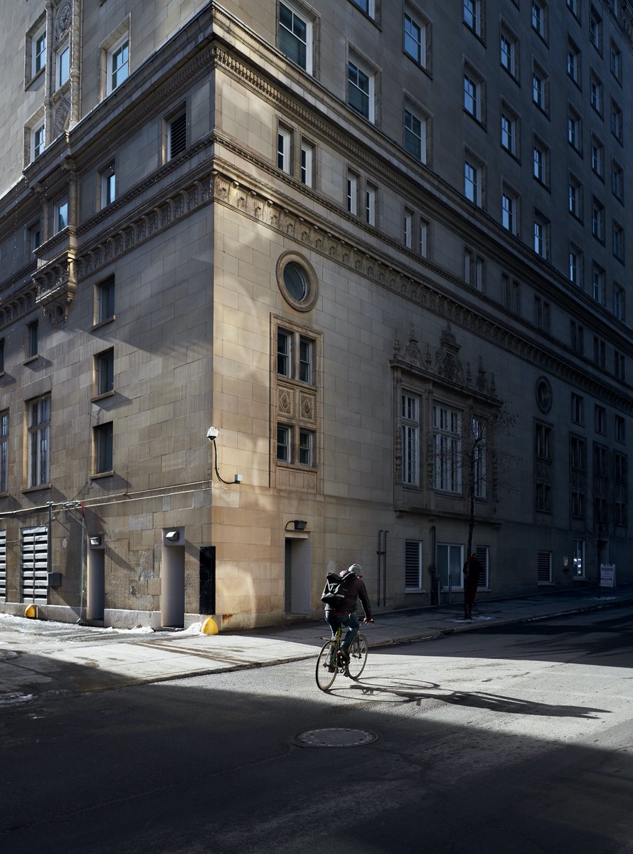charleslafrance's tweet photo. #streetphotography #photo #photography #montreal #mtl #streetphotographer #mtlphoto #quebec #canada #gramslayers #street_life #urbanlandscape #fujix100v https://t.co/WFOX7NJA43