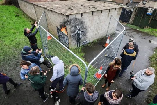 Paul Jenkins (@pauljenx) on Twitter photo I’m thrilled to announce that PORT TALBOT GOTTA BANKSY an urgent new verbatim play about people, power & street art will come to the stage in 2025 in a co-production between <a href="/ShermanTheatre/">Sherman Theatre / Theatr y Sherman</a> <a href="/theatr3live/">Theatr3</a> following development <a href="/NationalTheatre/">National Theatre</a> Studio.
shermantheatre.co.uk/our-2025-seaso… I’m thrilled to announce that PORT TALBOT GOTTA BANKSY an urgent new verbatim play about people, power & street art will come to the stage in 2025 in a co-production between <a href="/ShermanTheatre/">Sherman Theatre / Theatr y Sherman</a> <a href="/theatr3live/">Theatr3</a> following development <a href="/NationalTheatre/">National Theatre</a> Studio.
shermantheatre.co.uk/our-2025-seaso…