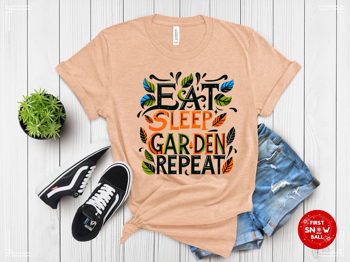 FirstSnowball's tweet image. 🌱 Eat. Sleep. Garden. Repeat. 🌿 For all the garden lovers who can't get enough! 🌼 #GardeningLife #EatSleepGarden #GardenLover #GreenThumb #GardeningTee