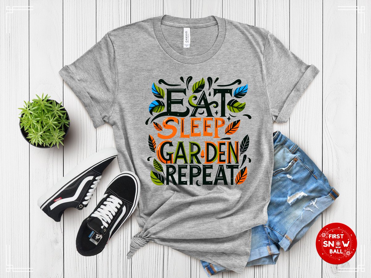 FirstSnowball's tweet image. 🌱 Eat. Sleep. Garden. Repeat. 🌿 For all the garden lovers who can't get enough! 🌼 #GardeningLife #EatSleepGarden #GardenLover #GreenThumb #GardeningTee