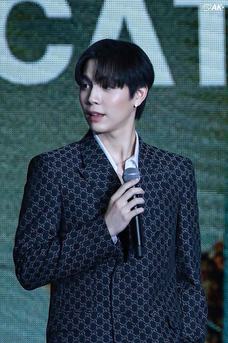 Ak_1808's tweet photo. อยากไปคาเฟ่แมวแล้วค้าบบ

FIRSTKHAOTUNG x GMMTV2025

#CatForCash
| 26.11.67 |— Ak_1808📸
{`°~ 
@Firstkpp @myktnw
#FirstKanaphan #Khaotung   #กองทัพของเฟิร์ส #เด็กน้อยของข้าวตัง #เฟิร์สข้าวตัง ~°`}
#GMMTV2025 https://t.co/D7DctC7GiN
