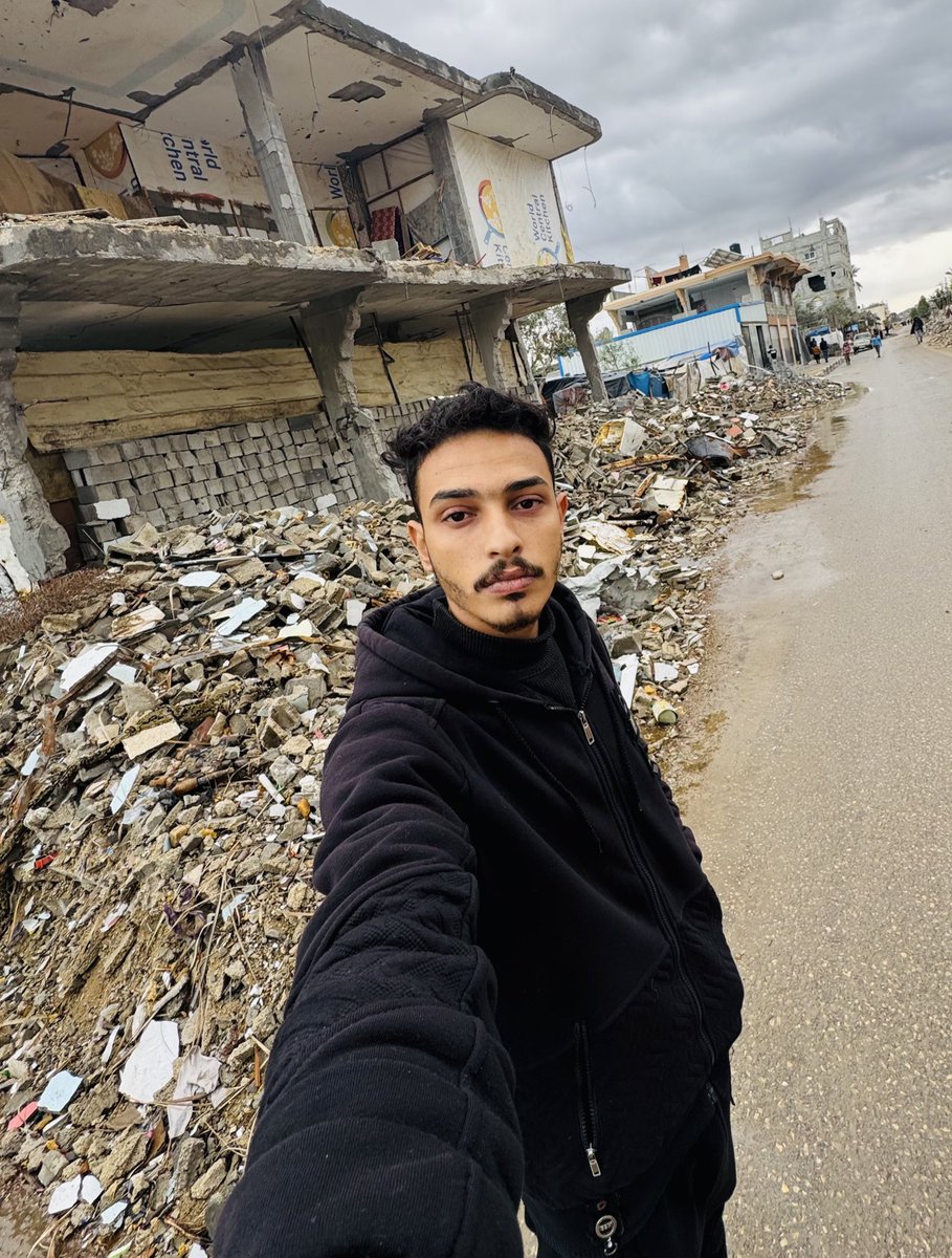 PLEASE DON'T SKIP ME :((

My account has been restricted, 
So, my gfm doesn't appear to everyone! 
Please support my family gfm !!
by sharing and quoting and donating 💔🙏🏻🚨

Please, Leave a comment 🇵🇸 or 🍉

gofund.me/b97dae1d