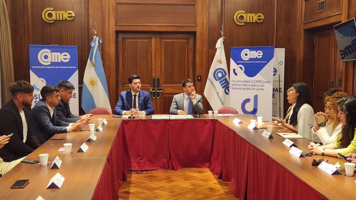 Nos reunimos en Asamblea para dar cierre a la gestión directiva de la Mesa Directiva conducida por <a href="/nicolasalonsob/">Nico ★</a> y <a href="/Matiasbrug/">Matías Brugnoli</a>, y llevar adelante la votación de nuevas autoridades para nuestro sector.