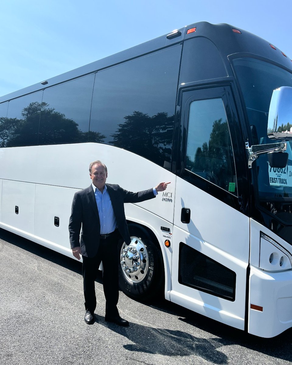 MCIcoach's tweet photo. Oh, that sleek, diamond-stitch black upholstery and wood grain flooring! Congrats to Delaware Express Shuttle and Tours of Newark, DE on receiving two of these luxurious, limo-spec 2025 #J4500 beauties. Safe travels, Gerry Frenze!
#NewCoachAlert #MCIproud #motorcoach https://t.co/uT8mmMmclQ