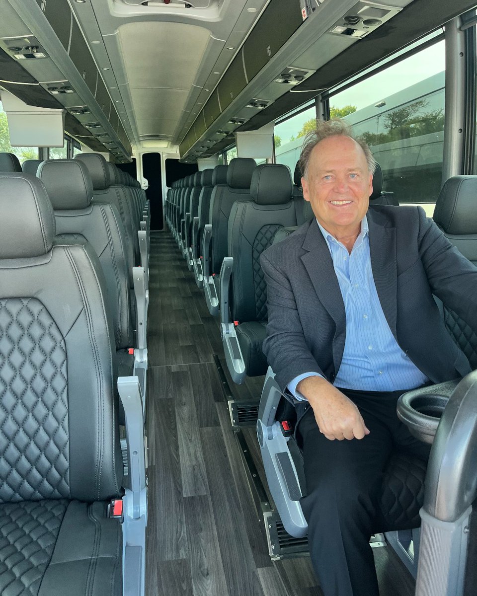 MCIcoach's tweet photo. Oh, that sleek, diamond-stitch black upholstery and wood grain flooring! Congrats to Delaware Express Shuttle and Tours of Newark, DE on receiving two of these luxurious, limo-spec 2025 #J4500 beauties. Safe travels, Gerry Frenze!
#NewCoachAlert #MCIproud #motorcoach https://t.co/uT8mmMmclQ