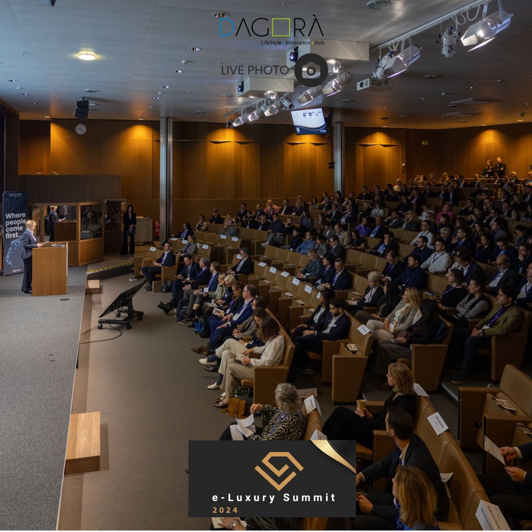 Dagora_official's tweet photo. 𝗟𝗶𝘃𝗲 𝗳𝗿𝗼𝗺 𝘁𝗵𝗲 𝗲𝗟𝘂𝘅𝘂𝗿𝘆 𝗦𝘂𝗺𝗺𝗶𝘁 𝟮𝟬𝟮𝟰! 
We're in Lausanne today, where industry leaders, innovators, and visionaries are gathering to shape the future of luxury and e-commerce.  Let's make this event unforgettable together! https://t.co/YrQ1rY9UrO
