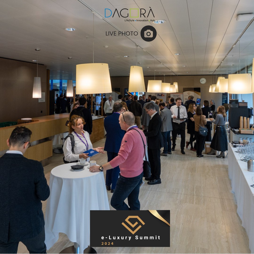 Dagora_official's tweet photo. 𝗟𝗶𝘃𝗲 𝗳𝗿𝗼𝗺 𝘁𝗵𝗲 𝗲𝗟𝘂𝘅𝘂𝗿𝘆 𝗦𝘂𝗺𝗺𝗶𝘁 𝟮𝟬𝟮𝟰! 
We're in Lausanne today, where industry leaders, innovators, and visionaries are gathering to shape the future of luxury and e-commerce.  Let's make this event unforgettable together! https://t.co/YrQ1rY9UrO