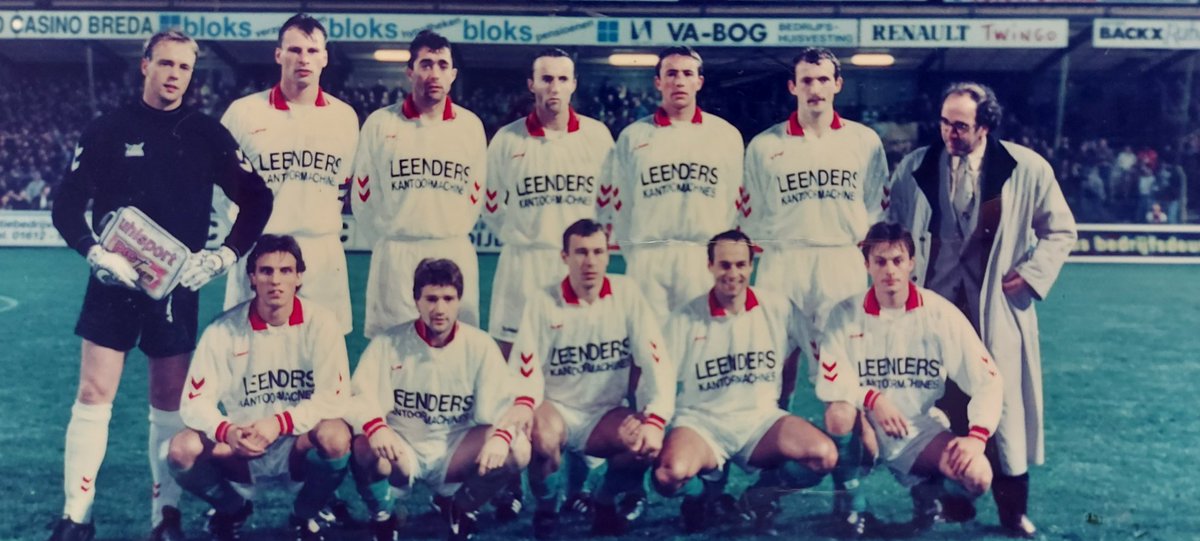 Vandaag 30 jaar geleden #nacnec Beste #NECNijmegen shirt ooit. 'Als je maar snel bent' zei Luinge bij het maken van deze teamfoto. Wie weet alle spelers nog
