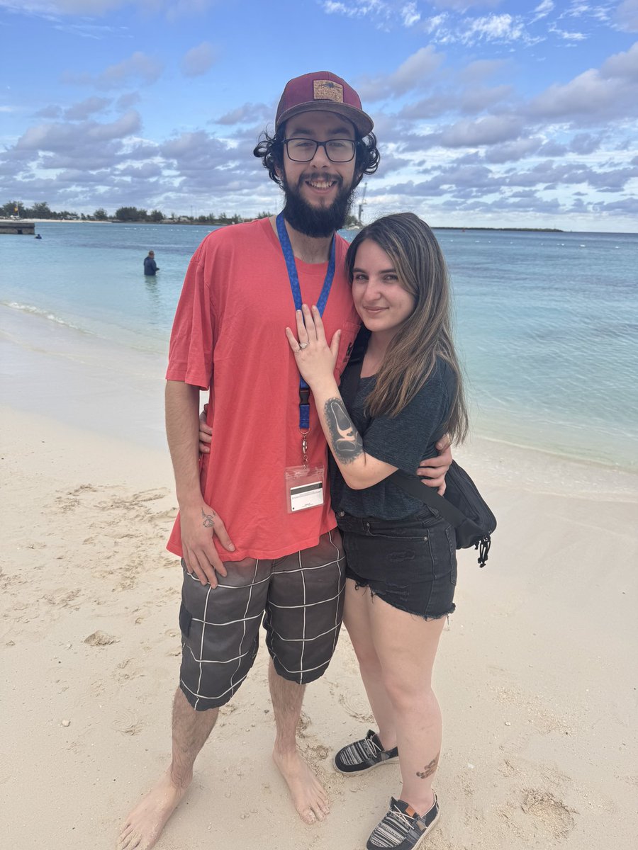 SwizzyPlays's tweet image. Proposed to my high school sweetheart yesterday in the Bahamas, been together 9 years. Super hyped boys.