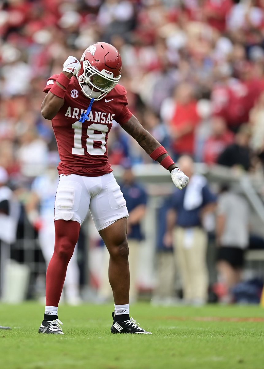 CoachTMetcalf's tweet image. It’s very important who evaluates a player 💯
They know he’s a dog🫡 Gratitude🙏🏾 #ALLSEC #AGTG