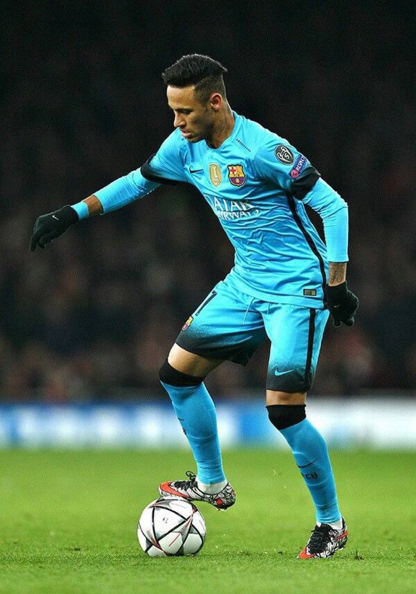 Neymar em 2016.

Nostálgico!