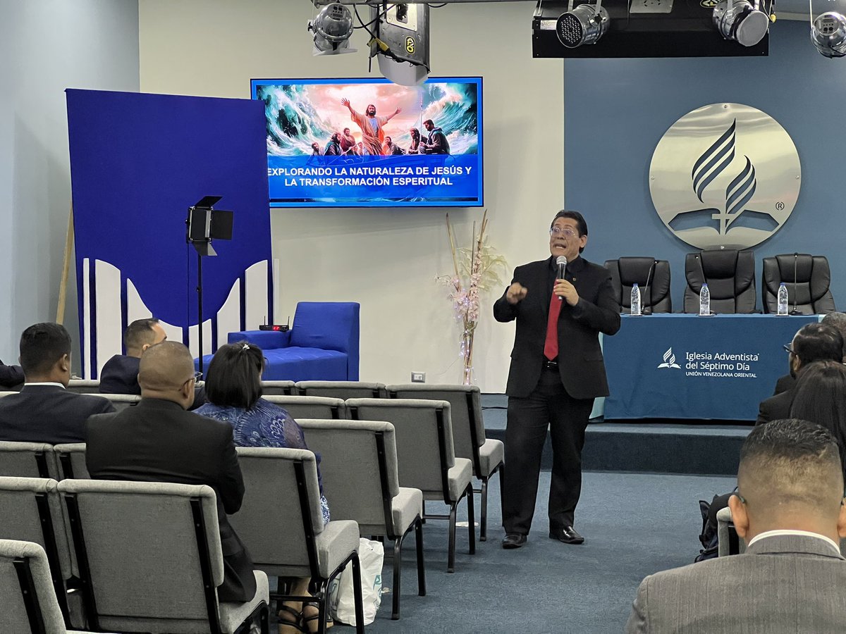 <a href="/iunav/">IUNAV</a> “Imagínense lo que puede significar para alguien el saber que nuestra deuda fue pagada por Cristo en la cruz”, manifestó el pastor Daniel Farias de <a href="/iunav/">IUNAV</a> 

“Pasaremos lo días de la eternidad intentando entender la maravilla de la encarnación de Jesús”, aseguró 

#UVOenAcción