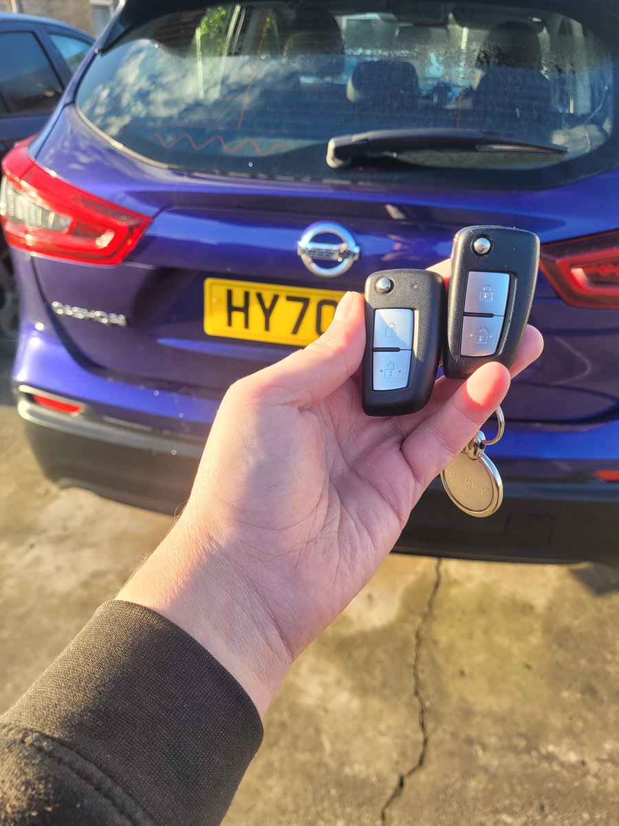 AutoHull's tweet image. Nissan qashqai 2021 new remote car key cut and programmed by our autolocksmith for a customer in Hull at there home. carremotekeyshull.co.uk 
#carkeyshull #autolocksmithhull #nissankeyshull