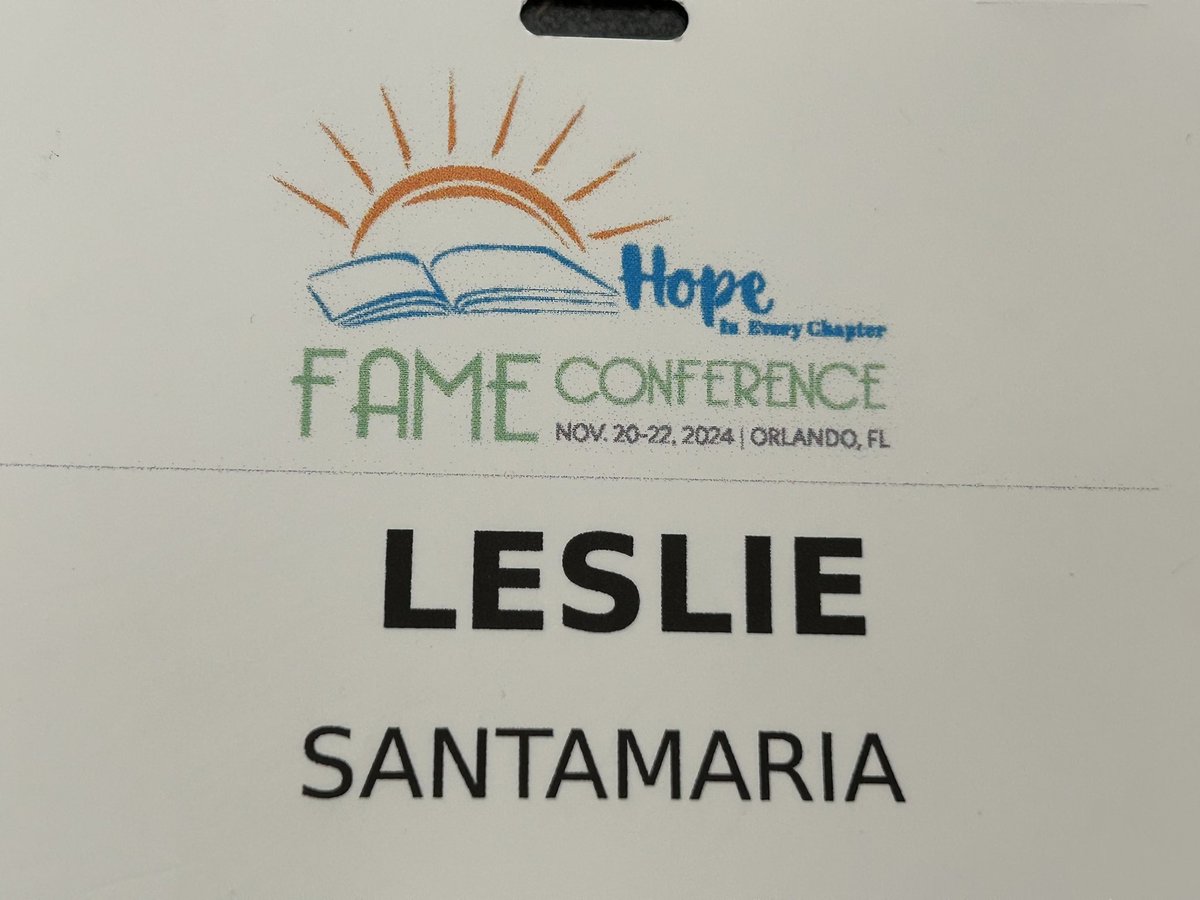 Leslie Santamaria, MFA tweet media