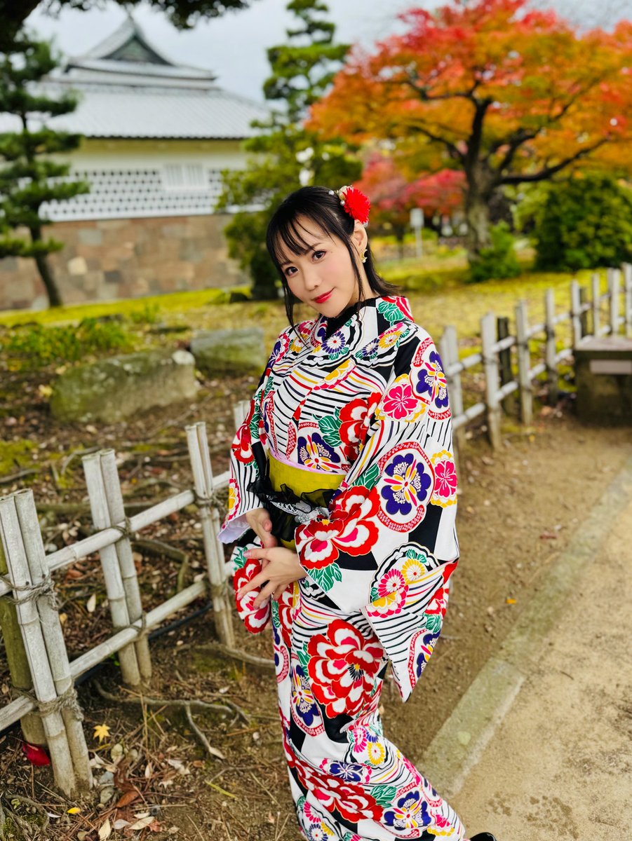 DASD-319 ぶ っ か け 専 用 爆 乳 ビ キ ニ 教 師 澁 谷 果 歩 - myAV オ ン ラ イ ン で 無 料 ハ... 