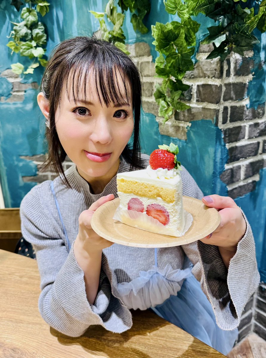 DASD-319 ぶ っ か け 専 用 爆 乳 ビ キ ニ 教 師 澁 谷 果 歩 - myAV オ ン ラ イ ン で 無 料 ハ... 