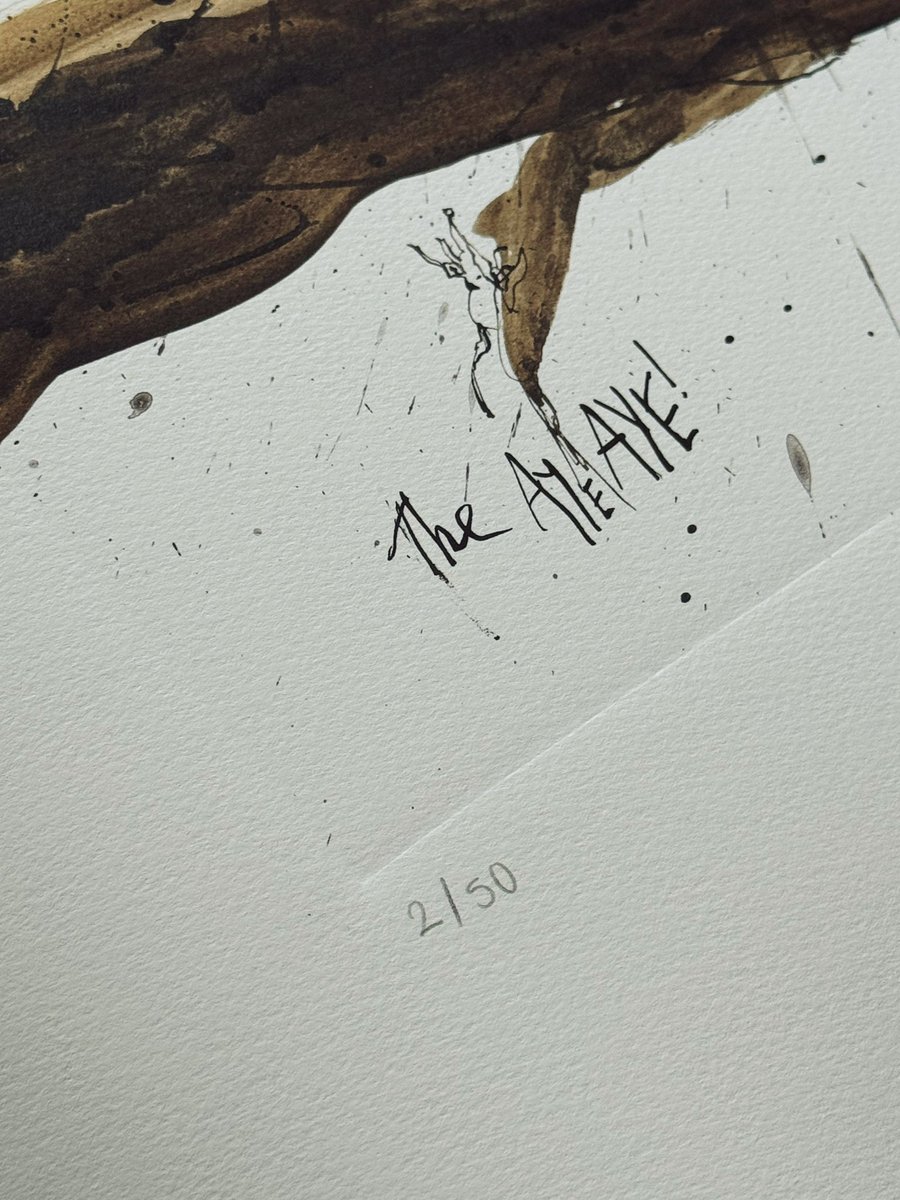 fe37s's tweet image. LFG, a real piece of history arrived today.
I got 100% conviced in $waac when I learned about The Aye Aye piece from @SteadmanArt from 2017.
I've been a collector of Steadman and a collector for historical coins, so I purchased both of them.
π§΅