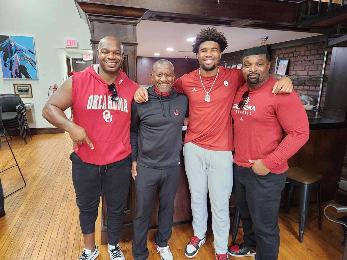 We had a special visitor at our tailgate prior to the Sooners' big win over Alabama: Jaden O'Neal, the Sooner's 5-star quarterback recruit from class of 2026. Shown below (L to R) are: Jaden's manager; BSV Founder &amp; General Partner James Spann; Jaden; and Jaden's father.