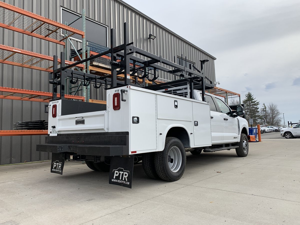 RentPremier's tweet image. Introducing our specialty 3500 Open Service Body, built for the unique demands of a substation project. 

Quote: bit.ly/49nsJWm

#rentptr #customsolution #fleetinnovation #substation #transmission #distribution #customtruck #worktruck