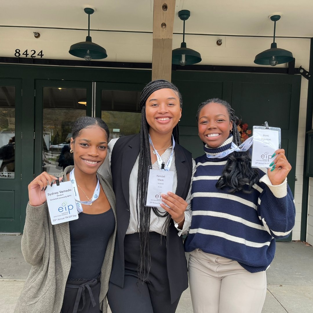 VUmedicine's tweet photo. Our MPH students had a fantastic time presenting their infectious disease research at the Tennessee Emerging Infections Program’s 25th Annual Scientific Presentation Day!

Learn more about research in the MPH program: https://t.co/4HncdQ8LLx #VandyMed #VandyMPH https://t.co/MORDrDDsxq