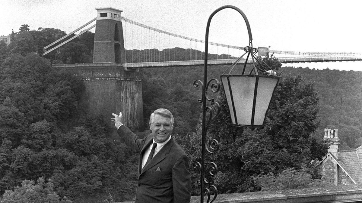 Blue plaque to honour Cary Grant at his childhood home in Bristol 
buff.ly/3ATyLTg